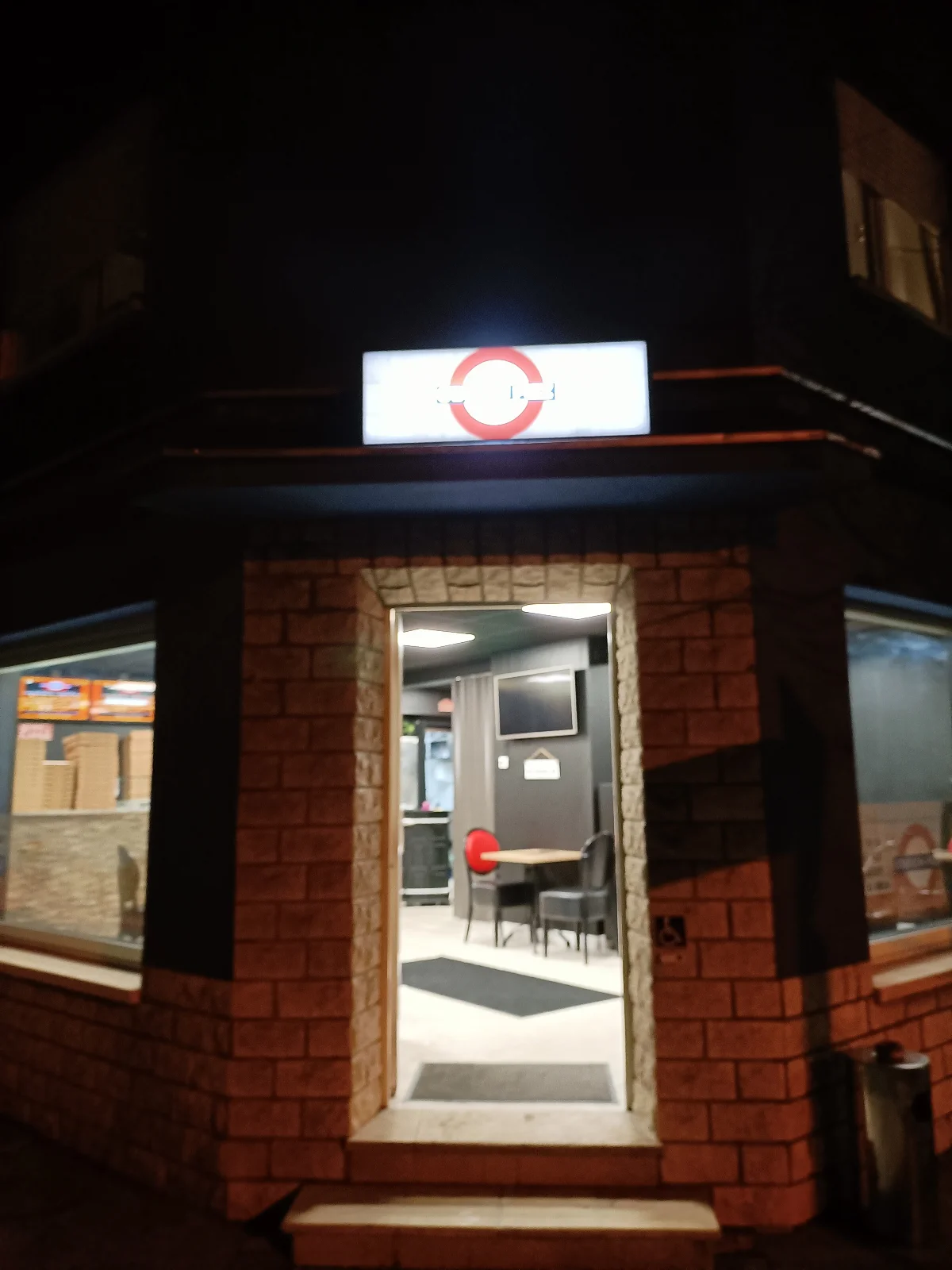 Station pizz thumbnail 3